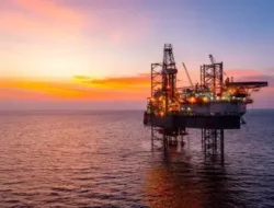 Harga Minyak Dunia Meledak! Brent Cetak Rekor Terburuk Sepanjang Sejarah Maret 2026