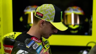 Insiden panas di MotoGP Amerika 2026! Marc Marquez seruduk Fabio Di Giannantonio hingga jatuh. Pablo Nieto geram, tuntut sanksi tegas!
