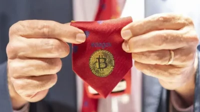 Konflik Iran Memanas! Harga Minyak Tembus US100, Bitcoin Terperosok ke US69.000