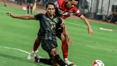 Madura United Kembali Tumbang di Kandang, Malut United Raub 3 Poin di Gelora Ratu Pamelingan