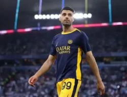 Mehdi Taremi Pertimbangkan Pensiun Dini dari Sepak Bola demi Bergabung dengan Militer Iran