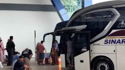 Mudik Lebaran 2026: Terminal Arya Wiraraja Diprediksi Padat H-7, Rute Ini Paling Ramai!