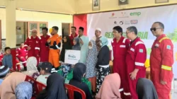 Pererat Silaturahmi, Skk Migas-Kei Salurkan Santunan Dan Ribuan Takjil Di Kepulauan Sumenep - Portalmadura.com Pererat Silaturahmi, SKK Migas-KEI Salurkan Santunan dan Ribuan Takjil di Kepulauan Sumenep