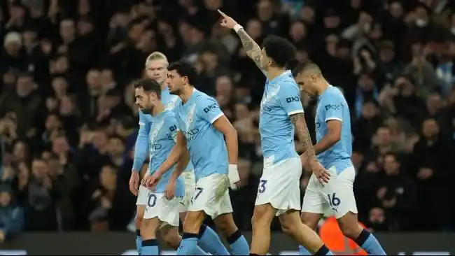 Prediksi Leeds vs Man City: The Citizens Incar Pucuk, Leeds Berjuang Hidup