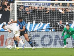 Prediksi Verona vs Napoli: Tuan Rumah Terjepit, Napoli Incar Tiga Poin Penting