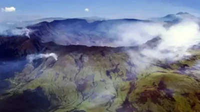 Waspada! Gunung Tambora Kembali Aktif Setelah 200 Tahun, Badan Geologi Naikkan Status ke Level II