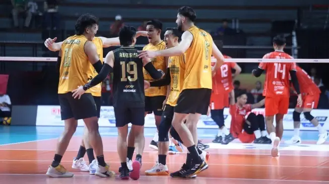 Bhayangkara Presisi Mengamuk di Surabaya! Libas Samator 3-0 pada Pembuka Final Four Proliga 2026