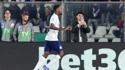 Como vs Inter Milan: Drama 7 Gol! Nerazzurri Menang Tipis 4-3 dan Kokoh di Puncak Klasemen Liga Italia!