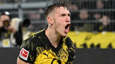 Geger! Nico Schlotterbeck Bantah Kontrak Baru di Dortmund, MU dan Liverpool Siap Membajak