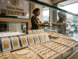Harga Emas Antam Hari Ini Melejit Rp45 Ribu Per Gram! Cek Rincian Kadar 10K hingga 24K