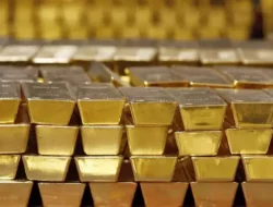 Harga Emas Dunia Anjlok ke Level Terendah! Inflasi Timur Tengah & Suku Bunga Tinggi Jadi Pemicu