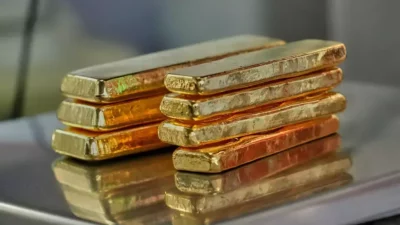 Harga Emas Global Terancam Melemah Pekan Ini: Simak Analisis Geopolitik AS-Iran dan Level Kuncinya!