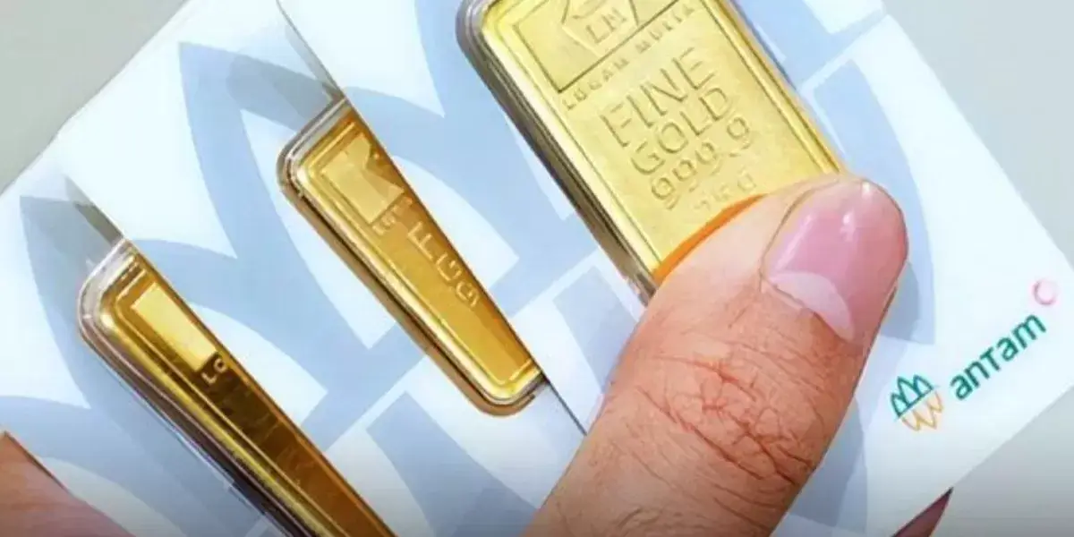Harga emas Antam di Pegadaian tembus Rp2,97 juta per gram pada 6 April 2026. Cek perbandingan lengkap Galeri24, Antam, dan UBS di sini.