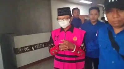Kades Pragaan Daya Resmi Ditahan Kejari Sumenep! Diduga Korupsi Dana Desa di Berbagai Proyek