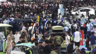 Kurs Rupiah Tembus Rp17.278 per Dolar AS, Industri Otomotif Nasional Kian Terhimpit