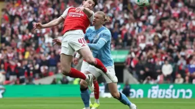 Manchester City Tekuk Arsenal 2-1: Drama Perburuan Gelar Premier League Kian Memanas!