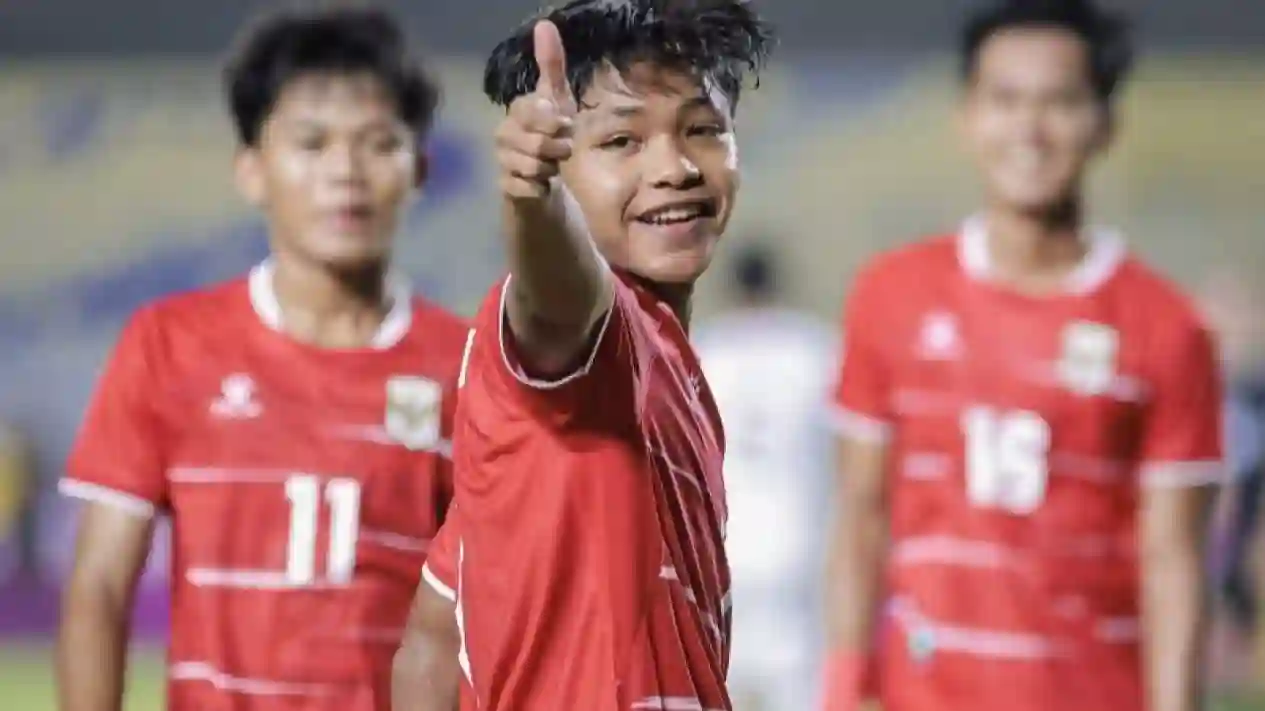 Live Streaming & Prediksi Timnas Indonesia U-17 vs Malaysia: Duel Panas Derbi Serumpun di Gresik Malam Ini!