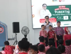 Siswa FIES Belajar Rahasia Pubertas dan Hidup Sehat Bersama RS BHC Sumenep