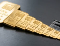 Harga Emas Antam Hari Ini 13 Mei 2026: Terjun Bebas Rp 20.000 Per Gram, Saatnya Borong?