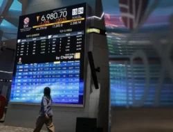 IHSG Ambles 1,85 Persen Hari Ini: Kapitalisasi Pasar Menyusut, Sektor Transportasi Babak Belur