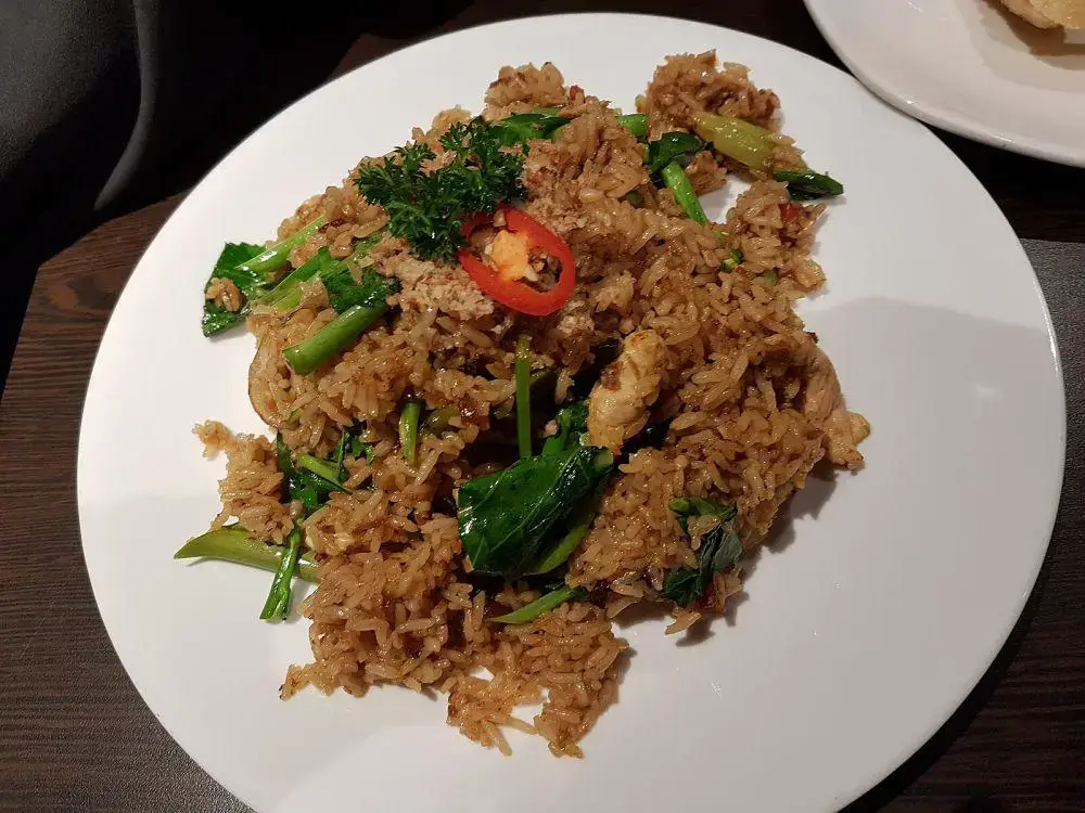 Resep Nasi Goreng Kampung Spesial Gurih Meresap, Rahasia Anti Lembek ala Restoran!