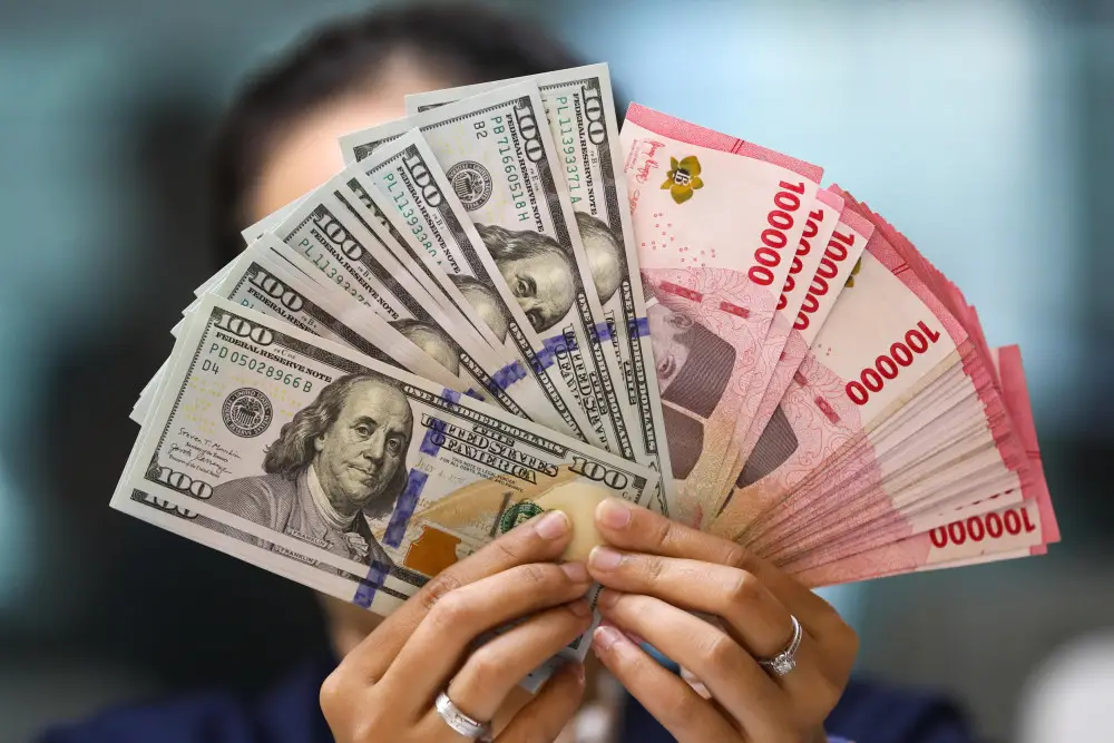 Rupiah Tembus Rp 17.700 per Dolar AS, BI Tegaskan Kondisi Berbeda dari Krisis 1998