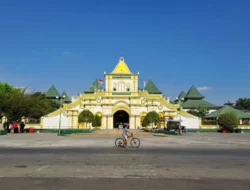 Prakiraan Cuaca Sumenep Hari Ini: Awal Berawan Beralih Cerah, Waspada Gelombang Laut!