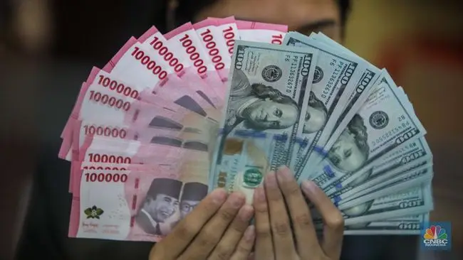 Rupiah Terus Tertekan di Akhir Mei, Dekati Rekor Terendah Sepanjang Sejarah Imbas Geopolitik dan Dolar AS Perkasa