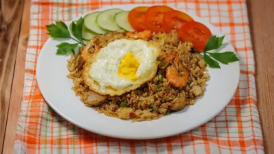 Rahasia Terbongkar! Ini Resep Nasi Goreng Spesial ala Solaria yang Gurihnya Bikin Nagih