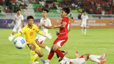 Drama Menit Akhir! Timnas Indonesia U-19 Kalahkan Vietnam 2-1, Amankan Tiket Semifinal AFF U-19 2026