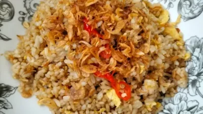 Jejak Rasa Nasi Goreng Spesial: Mengungkap Resep Rahasia dan Inovasi Kuliner Nusantara hingga Mancanegara