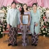 Jennifer Coppen dan Justin Hubner Padukan Adat Jawa dalam Siraman Penuh Haru di Bali