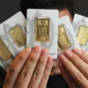 Kilau Emas Antam Berlanjut: Harga 1 Gram Tembus Rp 2,7 Juta di Tengah Dinamika Global