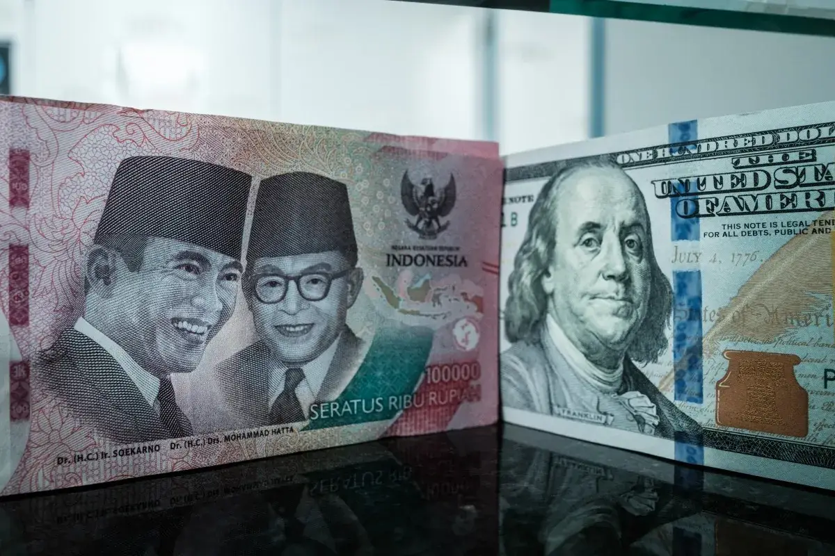 Rupiah Menguat Ditopang Kebijakan Domestik, Tekanan Global Bayangi Proyeksi 2026