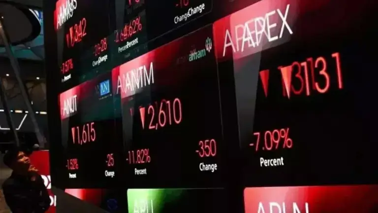 Badai Jual Bersih Asing Hantam IHSG, Saham BBCA Paling Banyak Dilepas