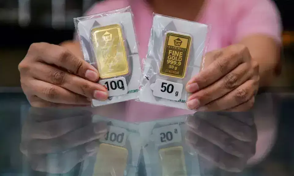 Harga Emas Antam 20 Juni 2026 Bergerak Tertekan di Tengah Volatilitas Global
