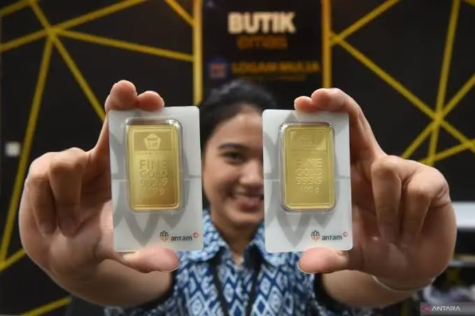Harga Emas Dunia Bergerak Menguat: Analisis Mendalam Pergerakan Pasar dan Proyeksi Jangka Depan di Tengah Dinamika Global