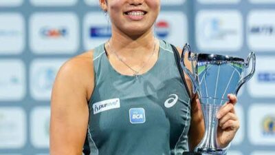 Janice Tjen: Bintang Tenis Indonesia Meroket, Dari Lapangan Kampus Hingga Panggung Grand Slam