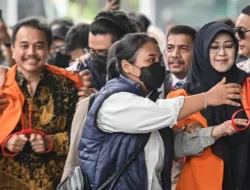Penangkapan Dr. Tifa dan Babak Baru Polemik Ijazah Jokowi: Sorotan pada Prosedur Hukum dan Kebebasan Berpendapat