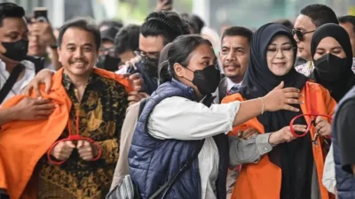 Penangkapan Dr. Tifa dan Babak Baru Polemik Ijazah Jokowi: Sorotan pada Prosedur Hukum dan Kebebasan Berpendapat