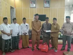umah Hangus Terbakar, Pemkab Sumenep dan Baznas Gerak Cepat Salurkan Bantuan Rp30 Juta