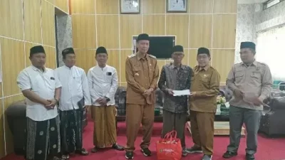 umah Hangus Terbakar, Pemkab Sumenep dan Baznas Gerak Cepat Salurkan Bantuan Rp30 Juta