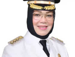 Bupati Sukoharjo Etik Suryani Terjaring OTT KPK, Ini Profil dan Rekam Jejak Kariernya