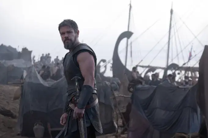 Demi Film ‘The Odyssey’ Christopher Nolan, Fans Rela Tunda Kehamilan hingga Terbang Antarnegara!