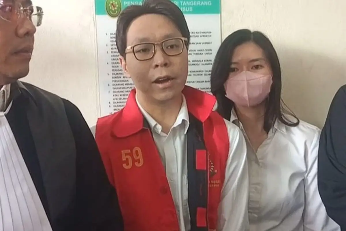 Fakta Mengejutkan Sidang Richard Lee: Barang Bukti Skincare Doktif Bukan Dibeli di Toko Resmi