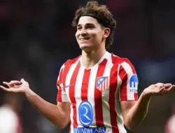 Julian Alvarez Ancam Mangkir Latihan Demi Pindah ke Barcelona!