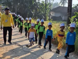 Meriah! JJS Bertabur Hadiah Tutup MPLS Ramah Anak di SDN Lenteng Barat 4 Sumenep