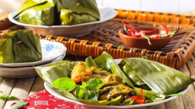 Resep Pepes Ayam Kuning Tradisional: Dijamin Empuk, Harum Menggoda!