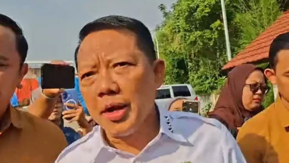 Sorotan Panas Febrie Adriansyah: Jampidsus Kejaksaan Agung di Tengah Isu Penggeledahan dan Penguntitan