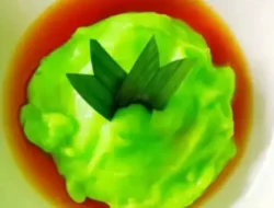 Bubur Sumsum Pandan Wangi: Kelembutan Manis yang Memanjakan Lidah dan Bikin Ketagihan!